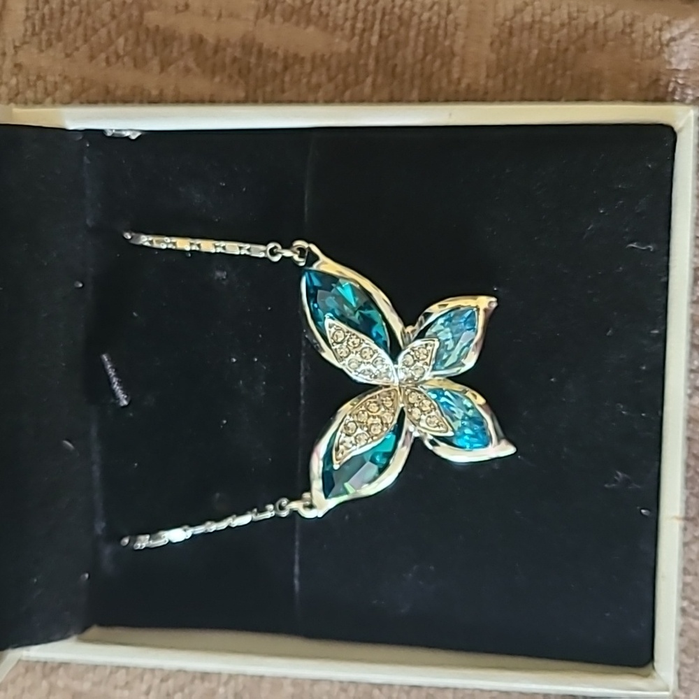Crystal butterfly necklace